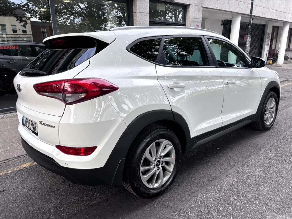 Hyundai Tucson MPV, Diesel, 2016, White