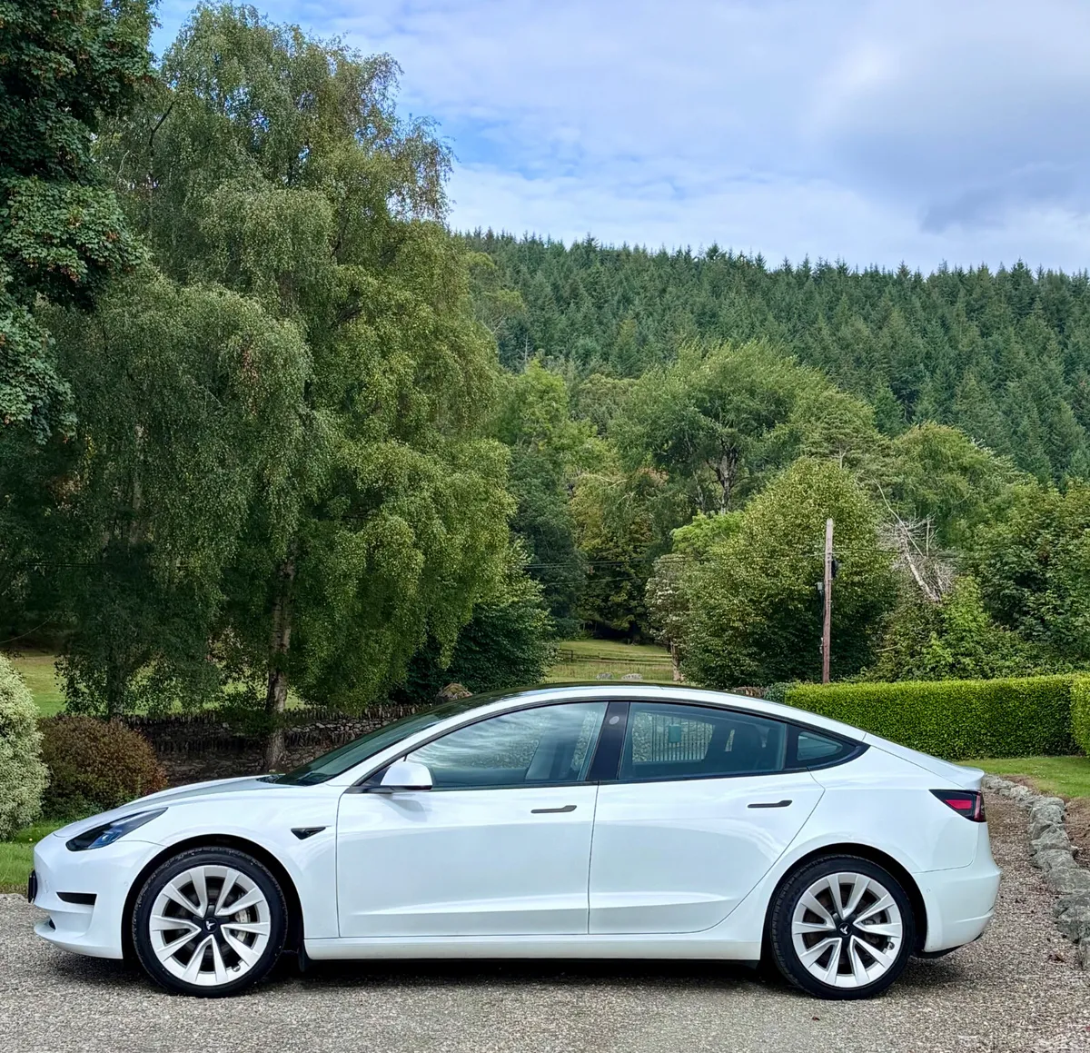 Tesla Model 3 Saloon, Electric, 2021, White