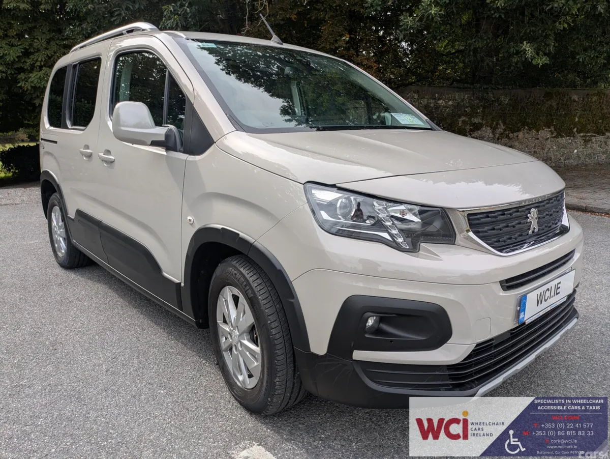 Peugeot Rifter MPV, Diesel, 2021, Beige