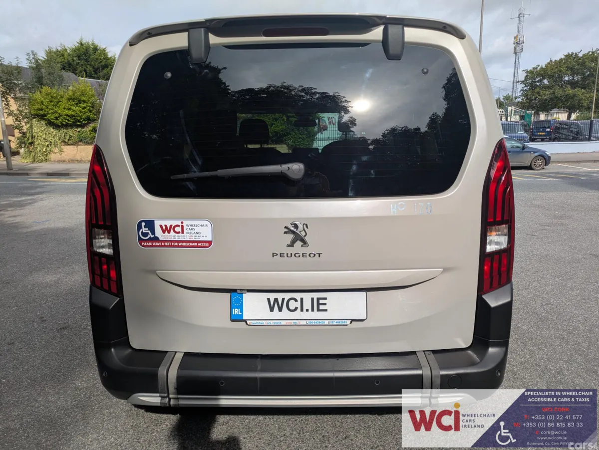 Peugeot Rifter MPV, Diesel, 2021, Beige