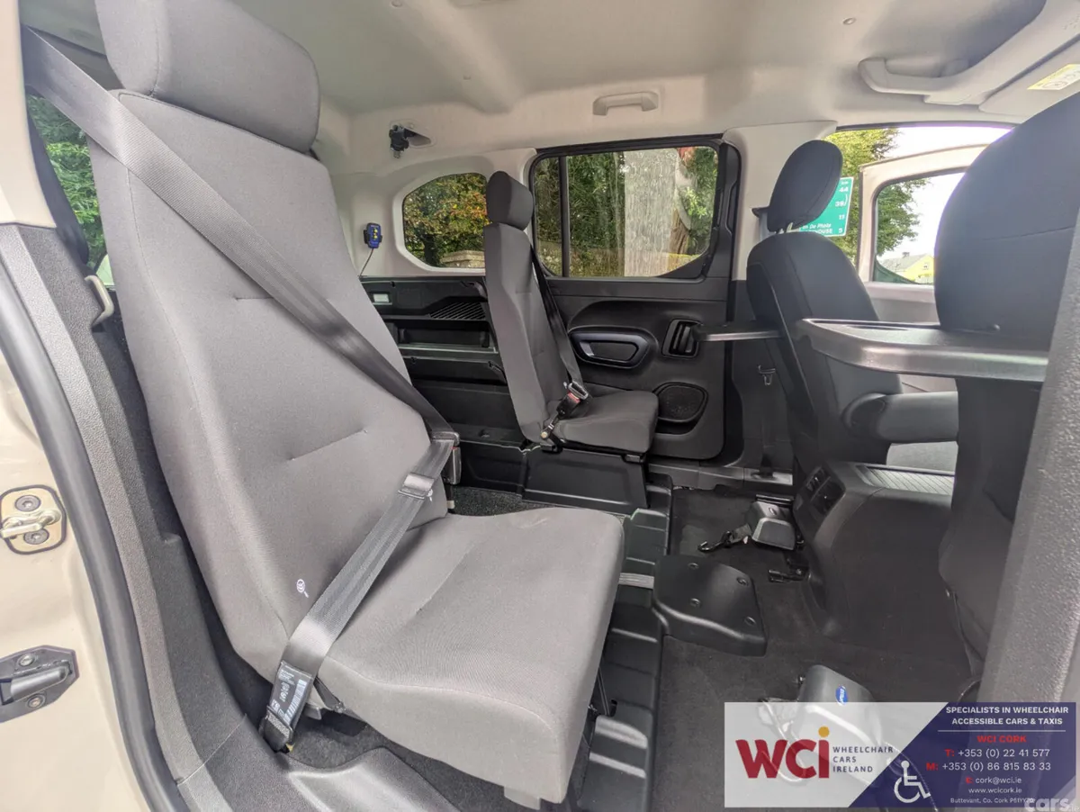 Peugeot Rifter MPV, Diesel, 2021, Beige