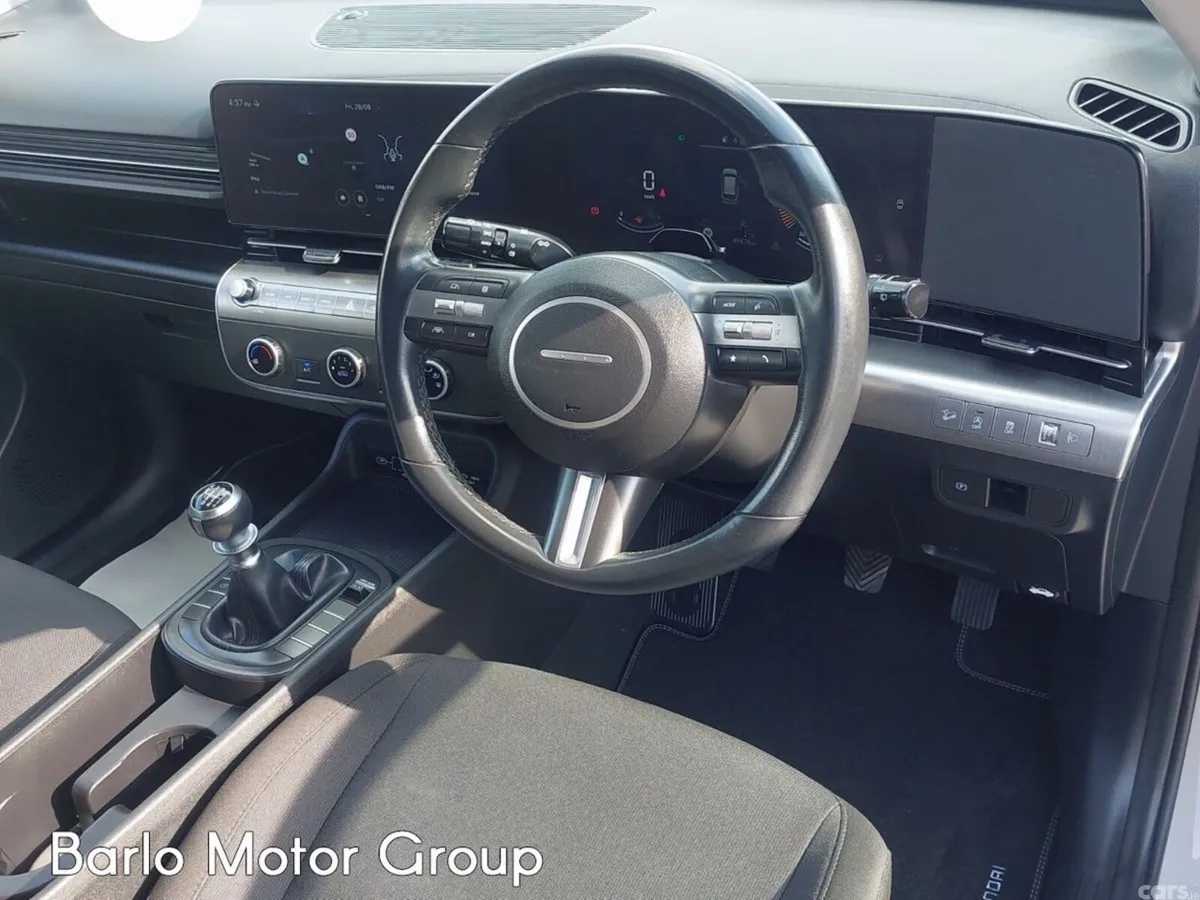 Hyundai KONA MPV, Petrol, 2024, Grey