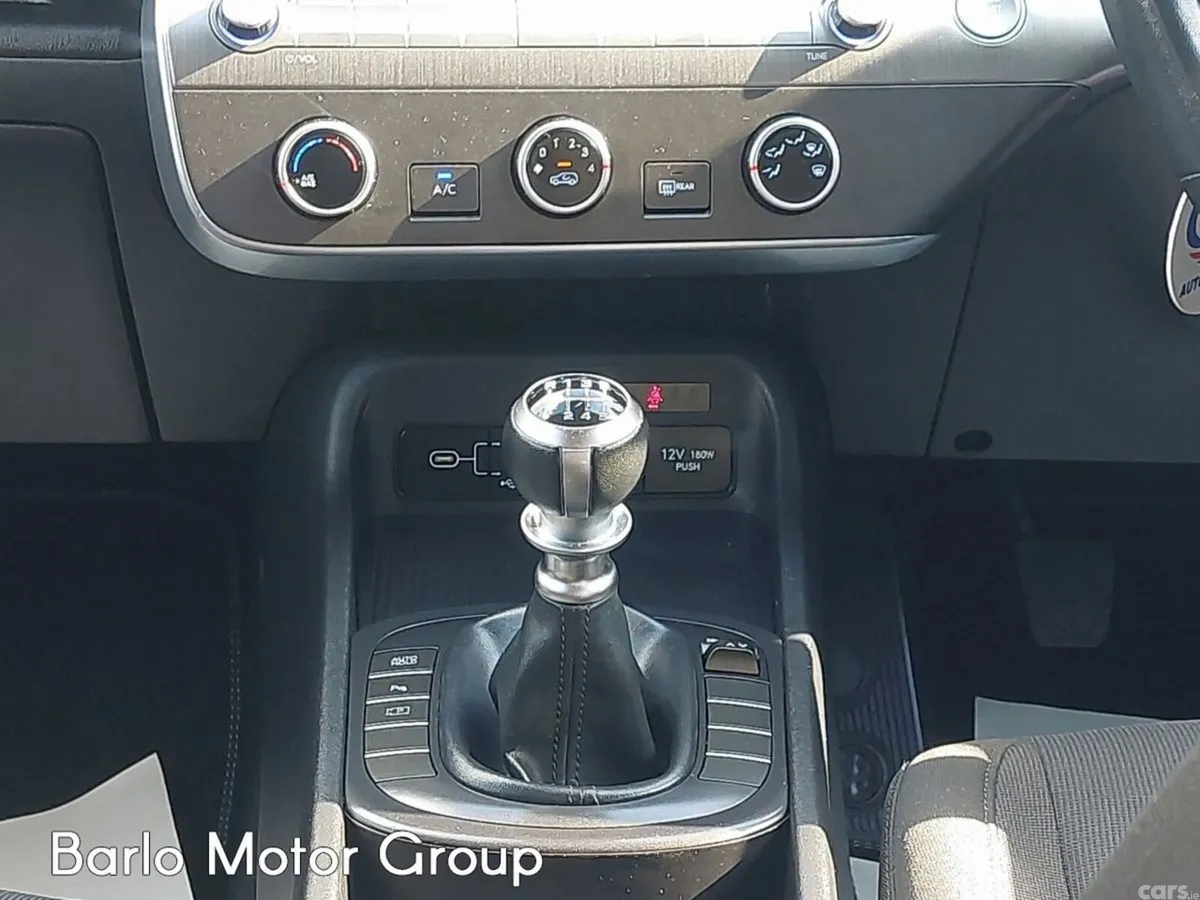Hyundai KONA MPV, Petrol, 2024, Grey