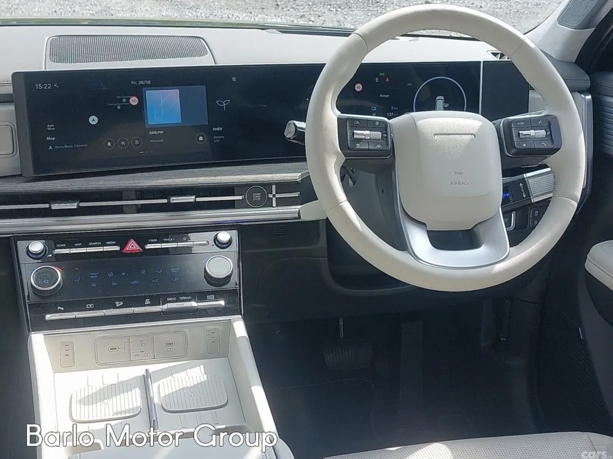 Hyundai Santa Fe SUV, Petrol Plug-in Hybrid, 2026, Black