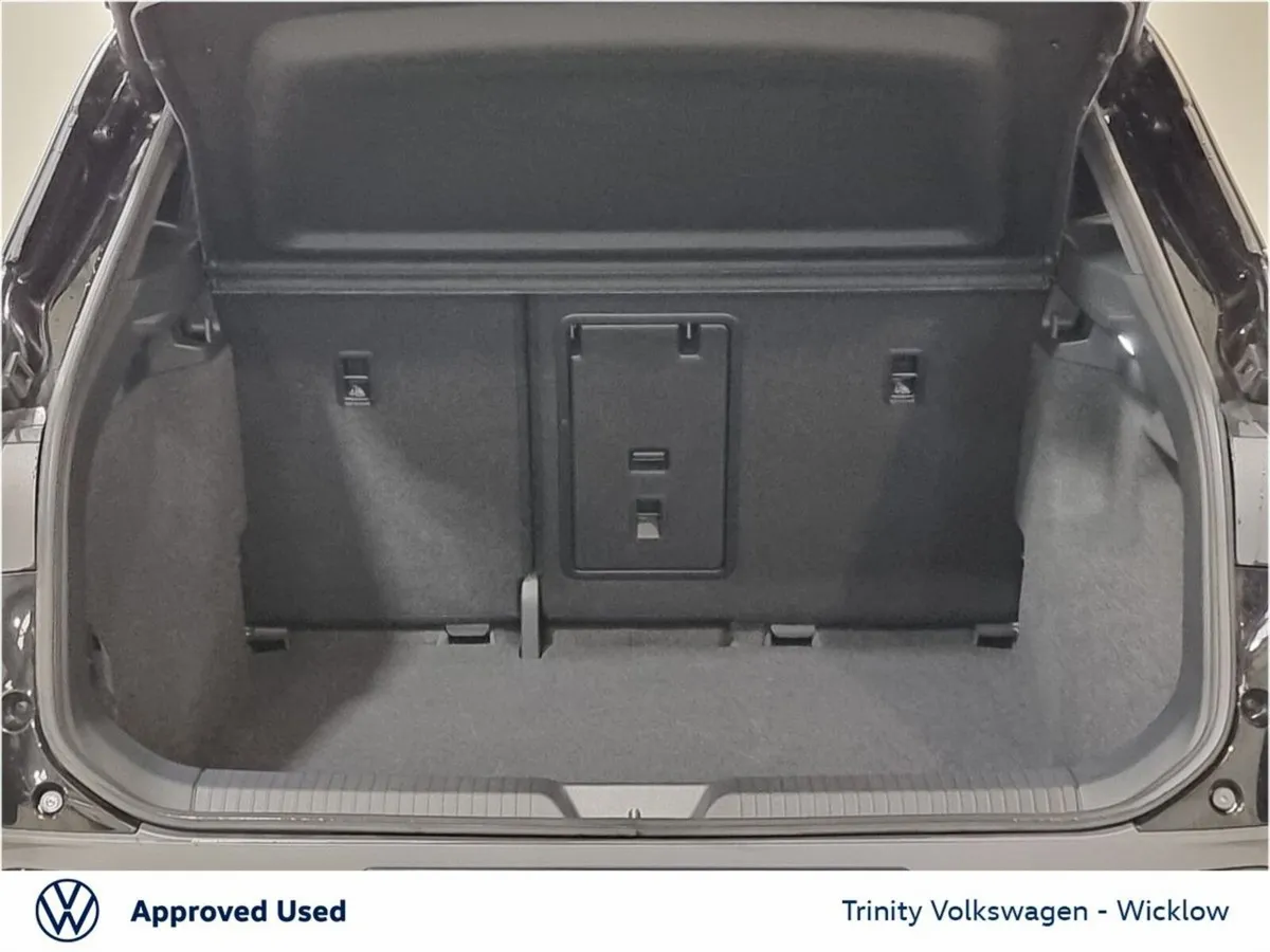 Volkswagen ID.4 SUV, Electric, 2026, Black