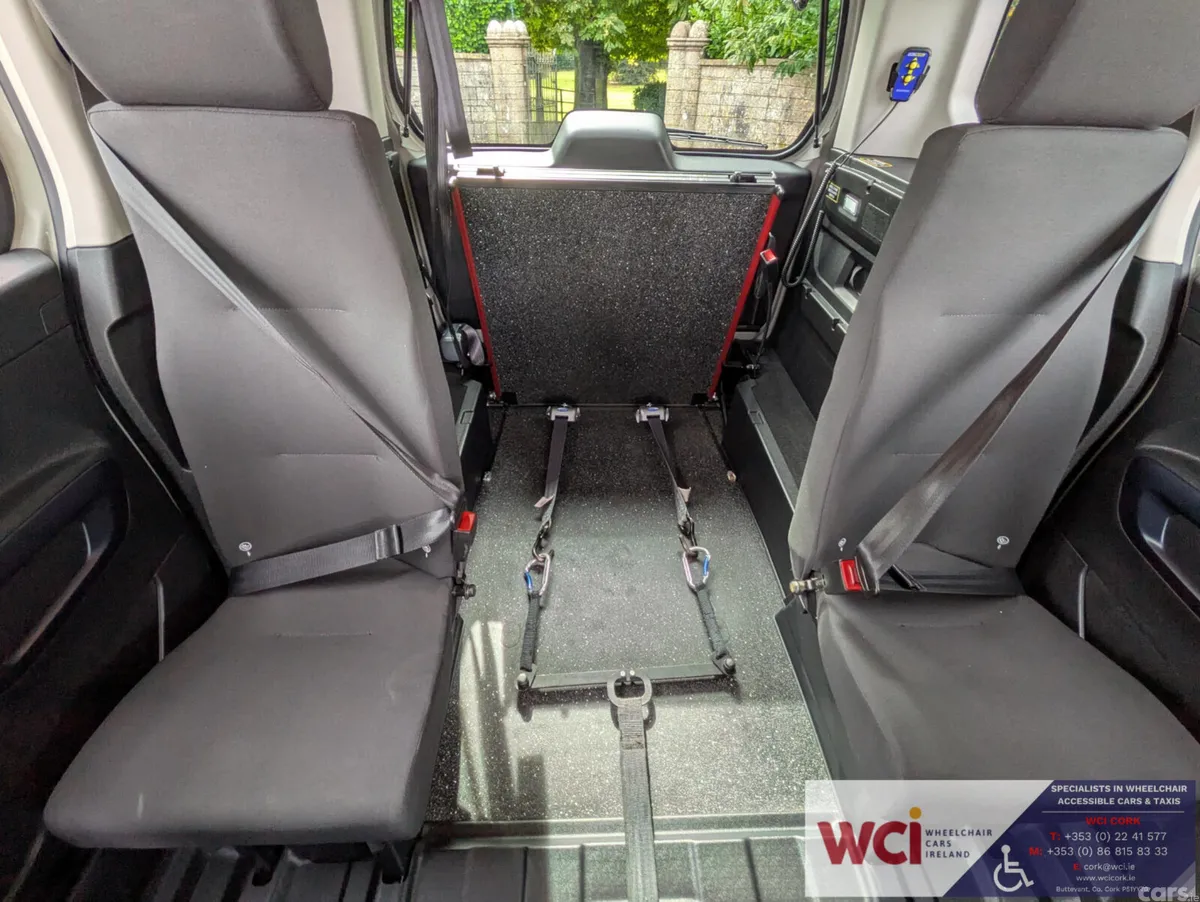 Peugeot Rifter MPV, Diesel, 2021, Beige