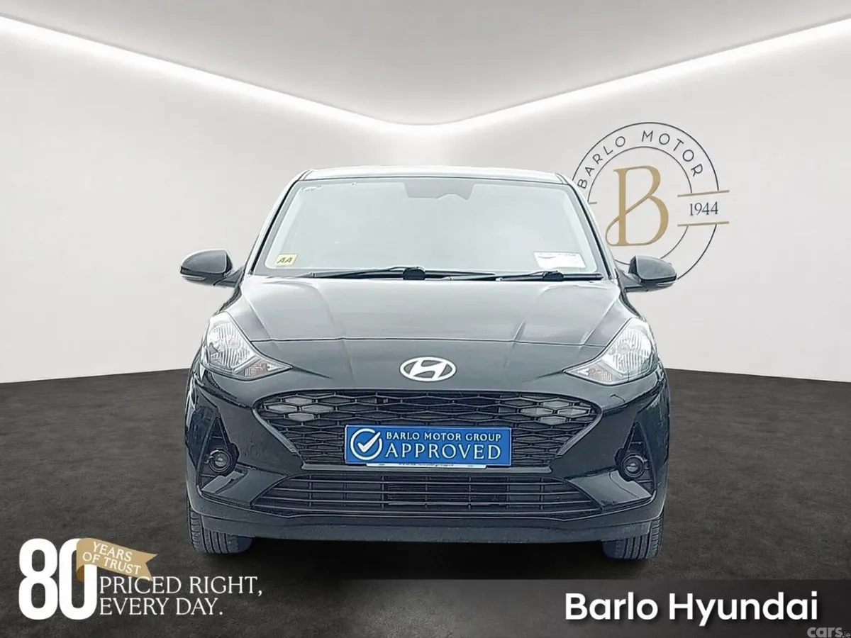 Hyundai i10 Hatchback, Petrol, 2024, Black