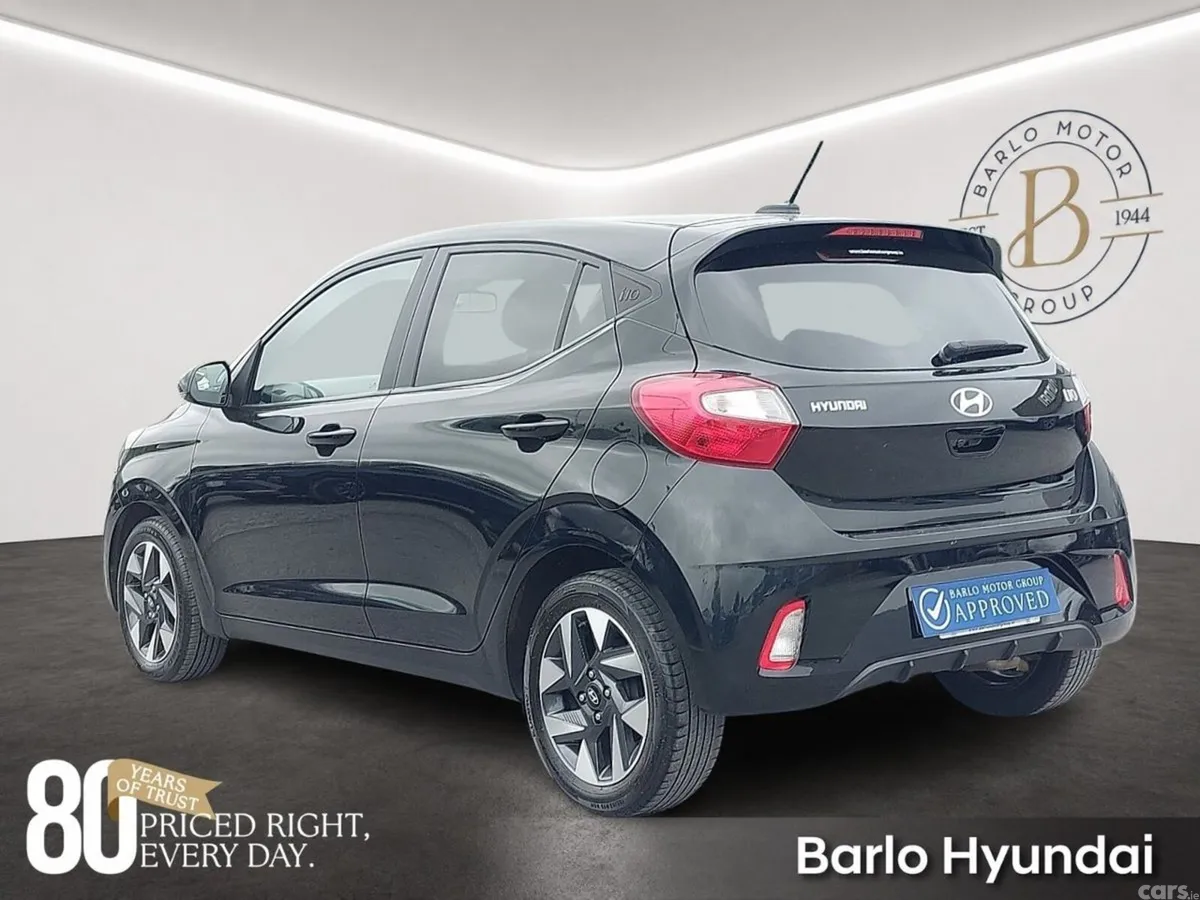 Hyundai i10 Hatchback, Petrol, 2024, Black