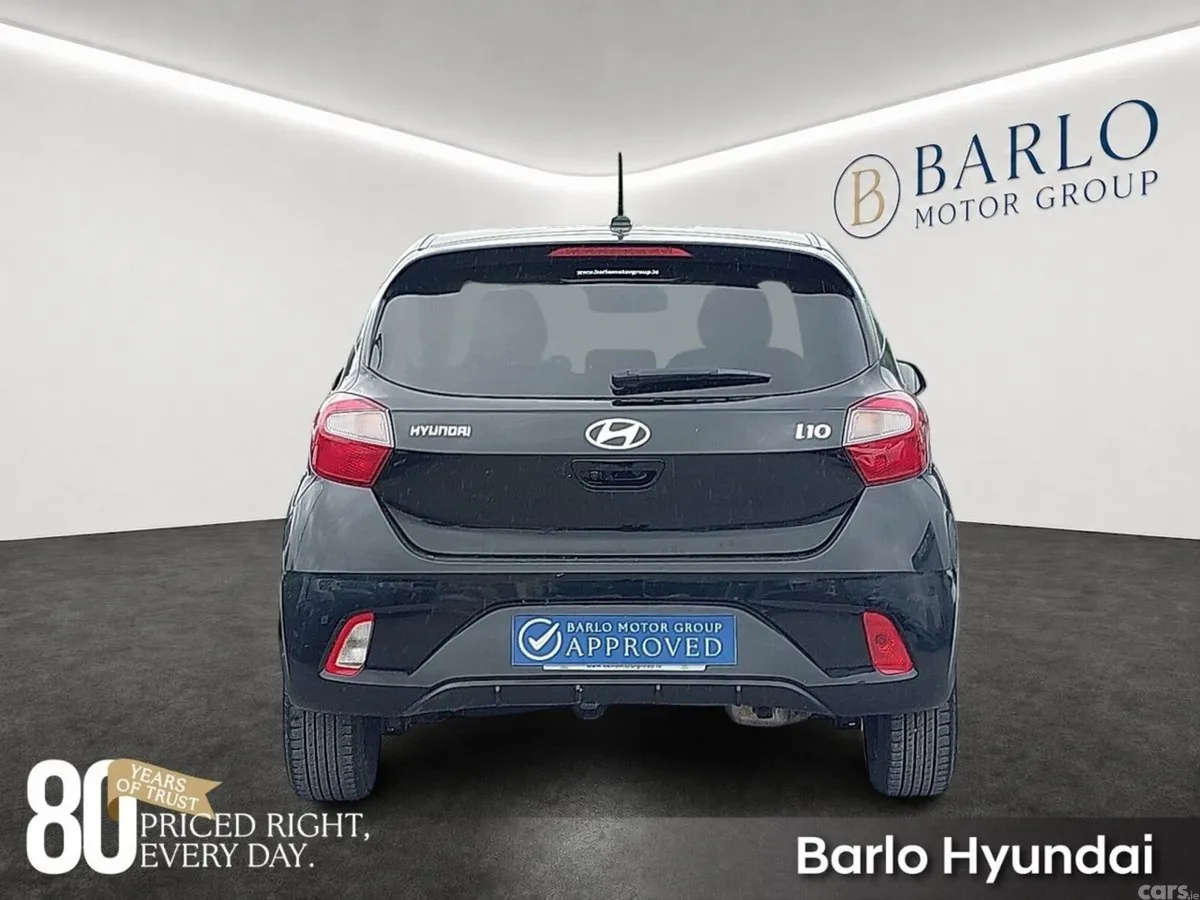 Hyundai i10 Hatchback, Petrol, 2024, Black