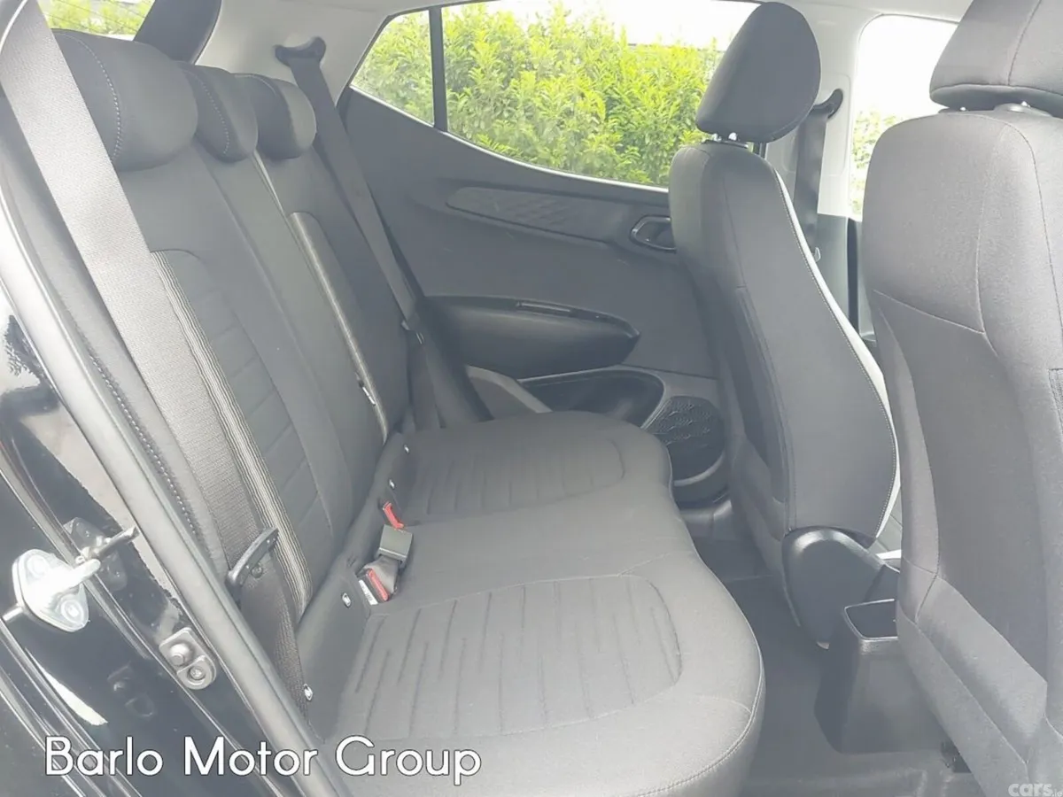 Hyundai i10 Hatchback, Petrol, 2024, Black