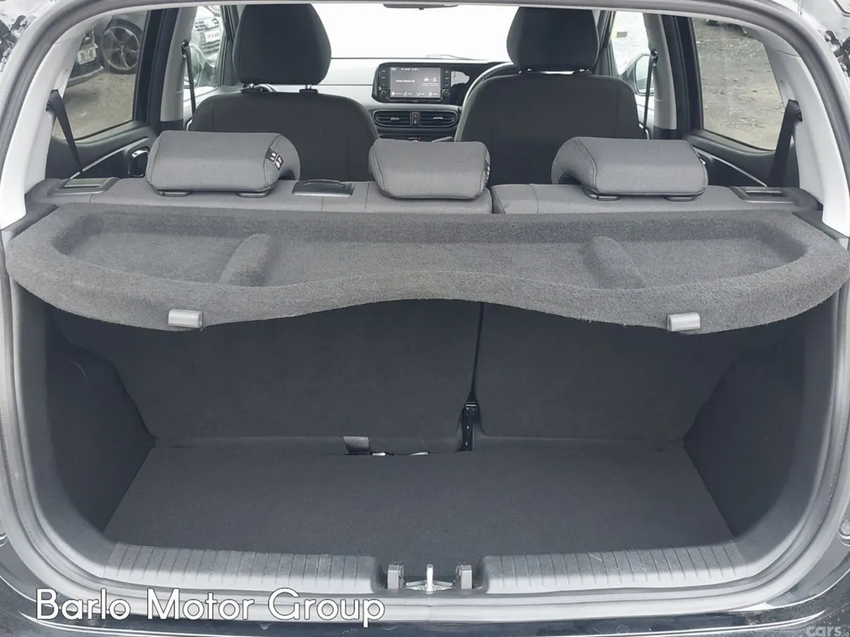 Hyundai i10 Hatchback, Petrol, 2024, Black