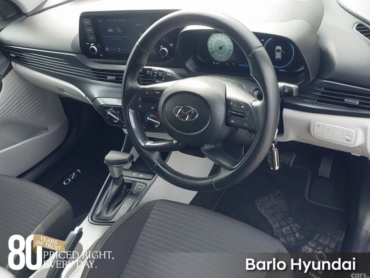 Hyundai i20 Hatchback, Petrol, 2023, Red
