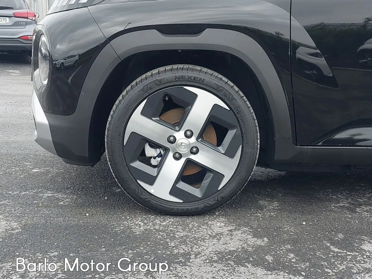 Hyundai INSTER MPV, Electric, 2026, Black