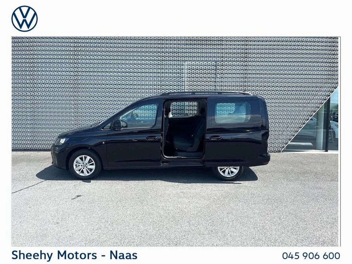 Volkswagen Caddy Maxi Life MPV, Diesel, 2026, Black