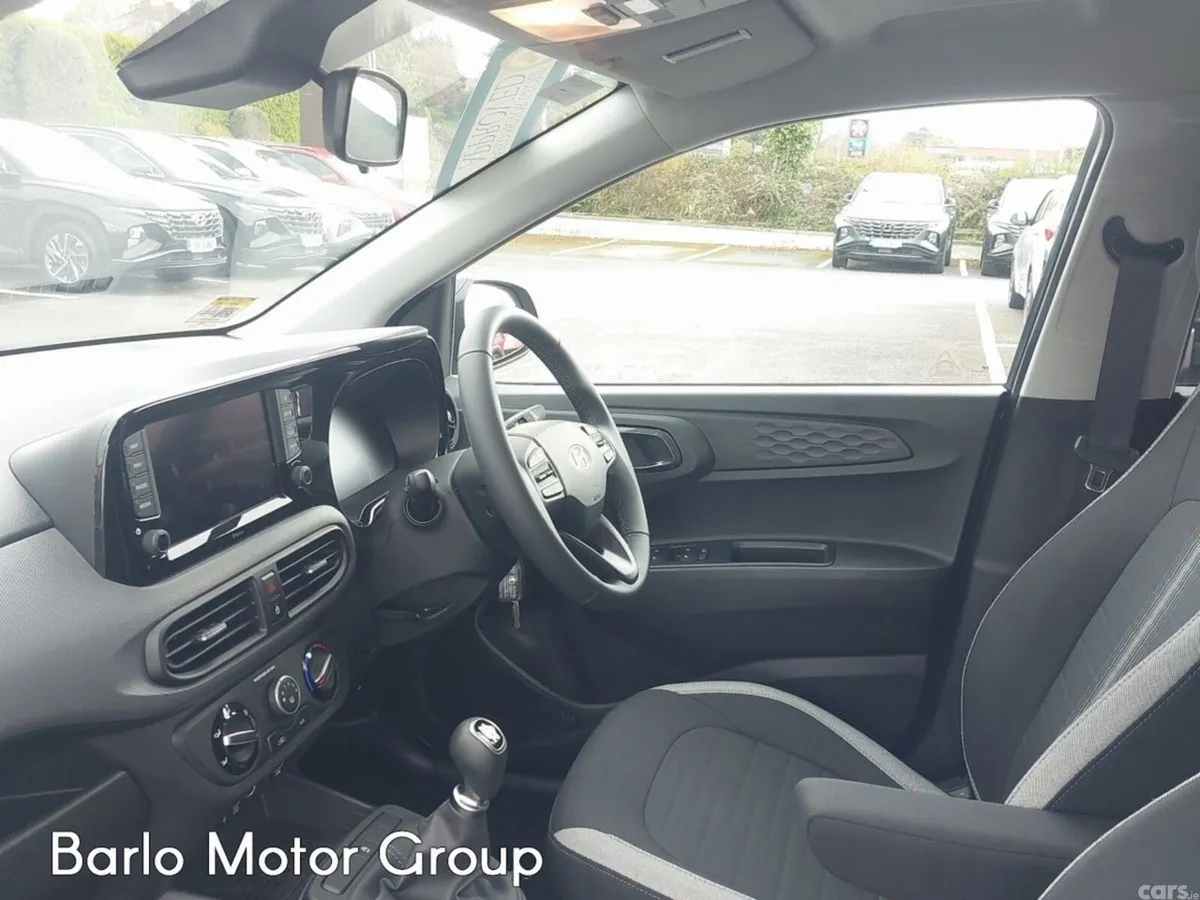 Hyundai i10 Hatchback, Petrol, 2025, Grey