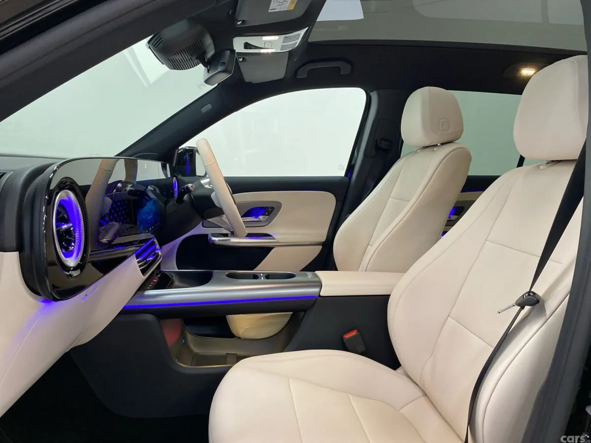 Mercedes-Benz GLB SUV, Petrol, 2026, Black
