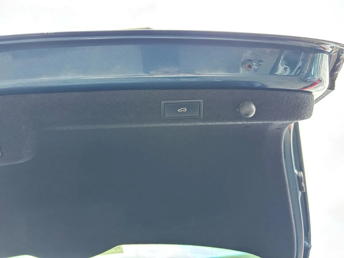 Skoda Superb Saloon, Diesel, 2024, Blue