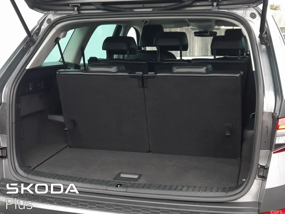 Skoda Kodiaq MPV, Diesel, 2022, Grey
