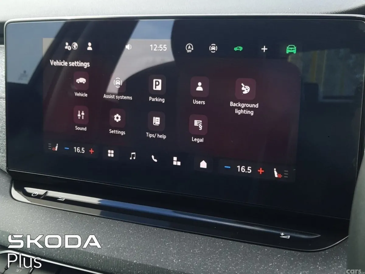 Skoda Octavia Saloon, Petrol, 2025, Grey