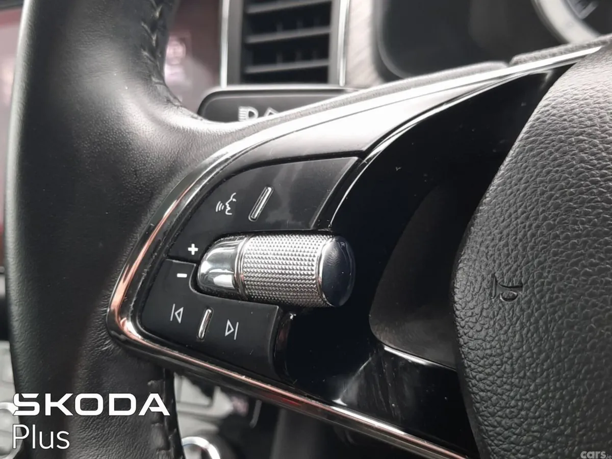 Skoda Kodiaq MPV, Diesel, 2022, Grey