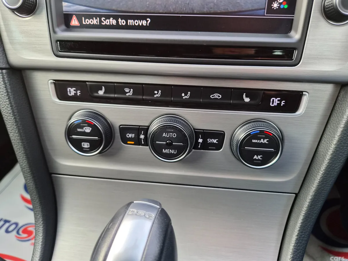 Volkswagen Golf Estate, Petrol, 2016, Black