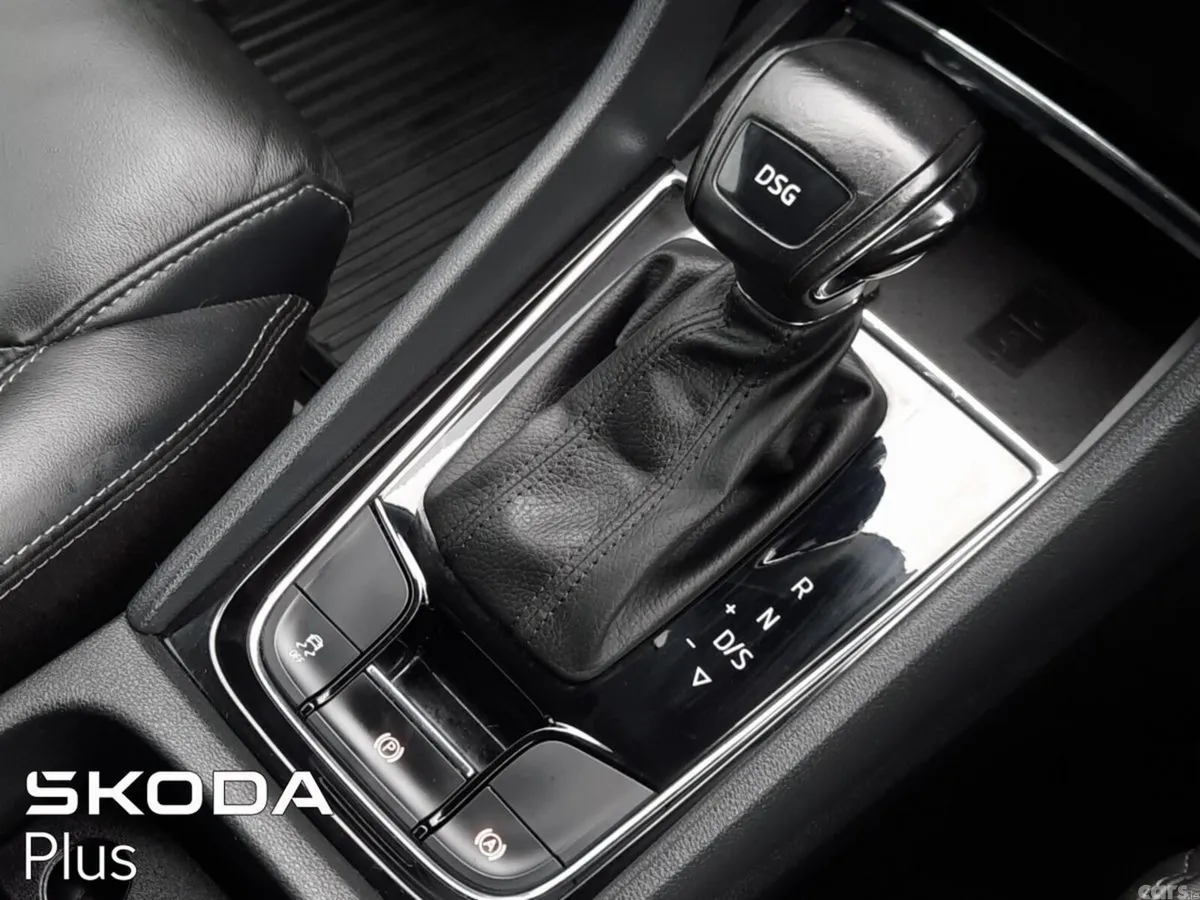 Skoda Kodiaq MPV, Diesel, 2022, Grey