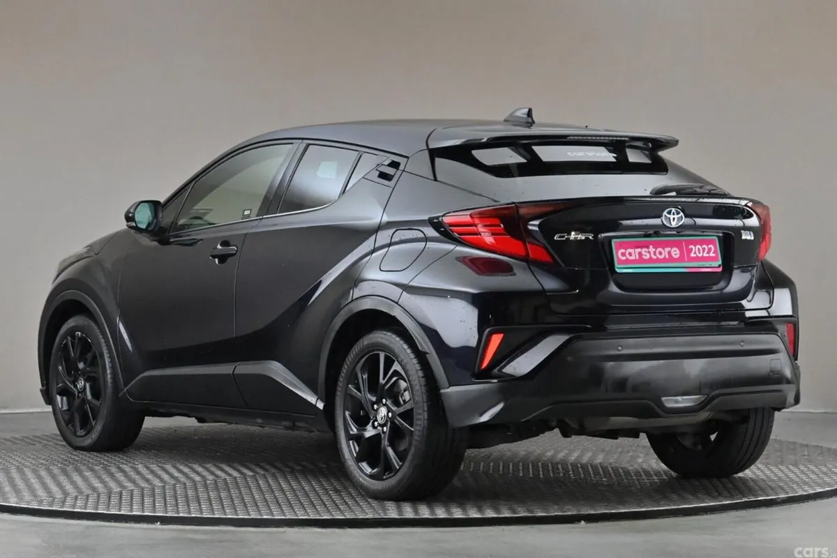 Toyota C-HR SUV, Petrol Hybrid, 2022, Blue