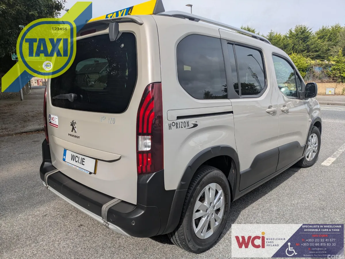 Peugeot Rifter MPV, Diesel, 2021, Beige
