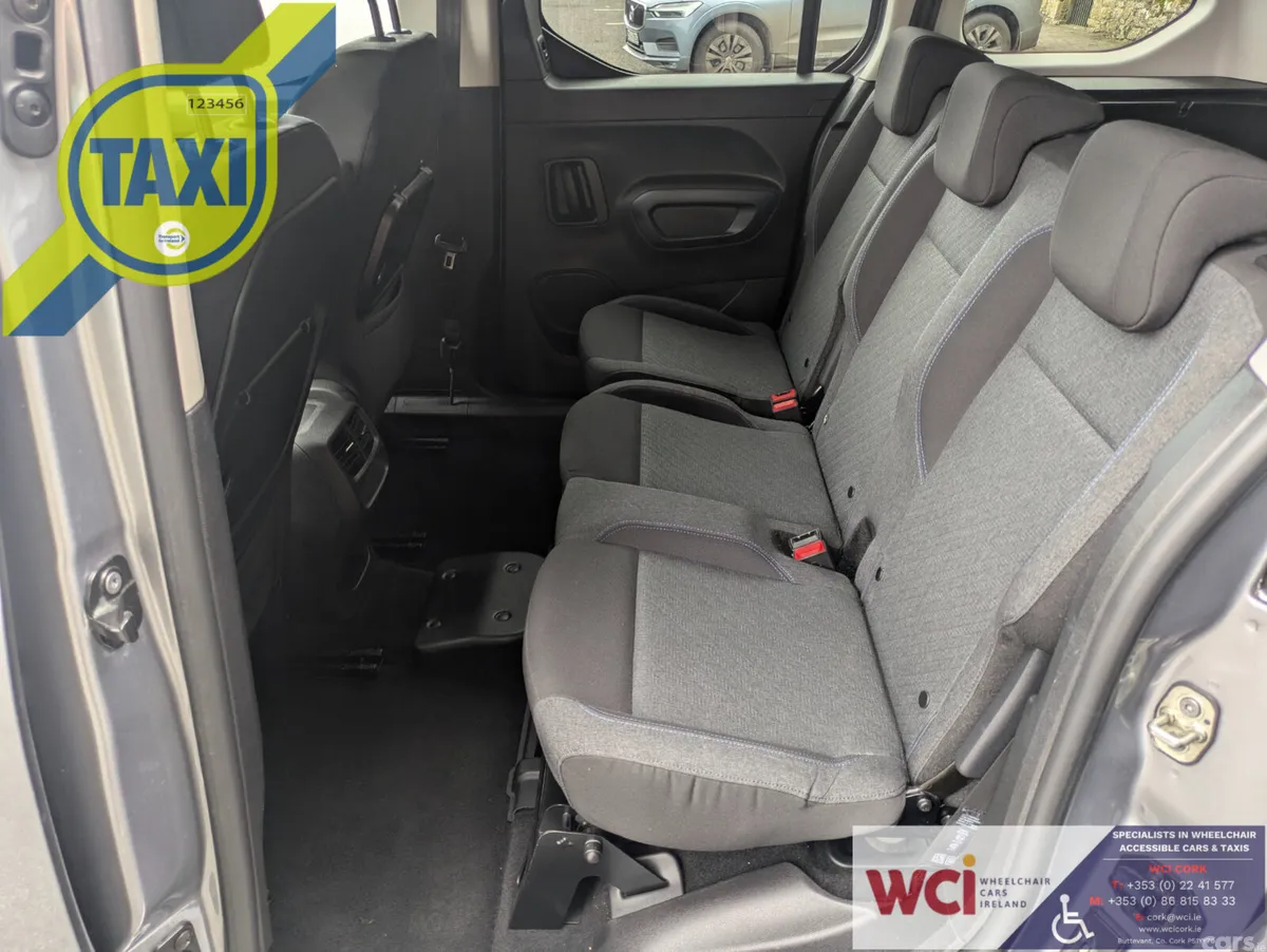 Peugeot Rifter MPV, Diesel, 2021, Beige