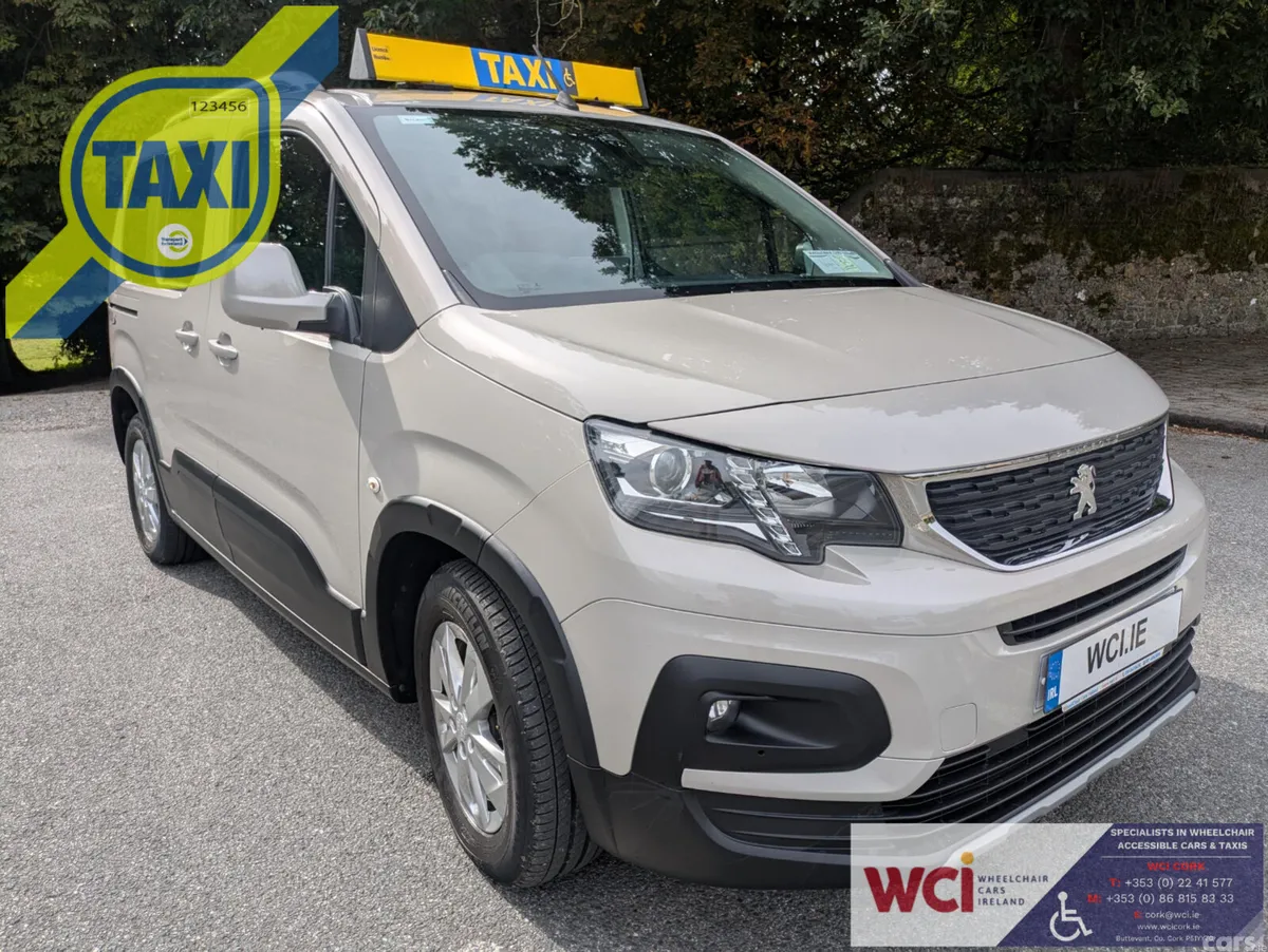 Peugeot Rifter MPV, Diesel, 2021, Beige