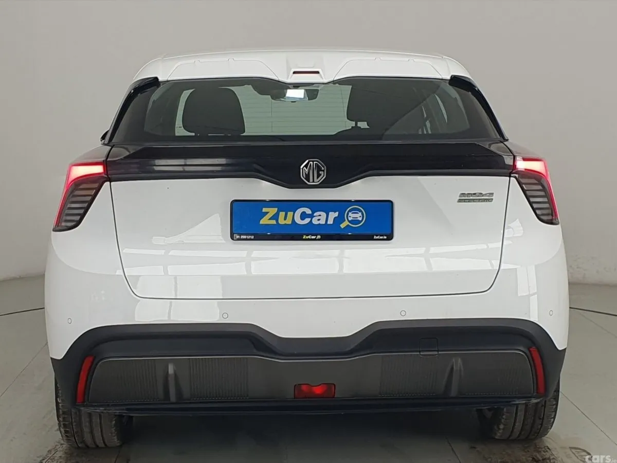 MG MG4 Hatchback, Electric, 2023, White