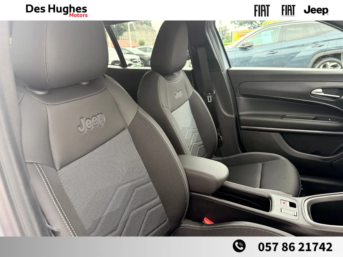 Jeep Avenger SUV, Petrol Hybrid, 2026, Grey