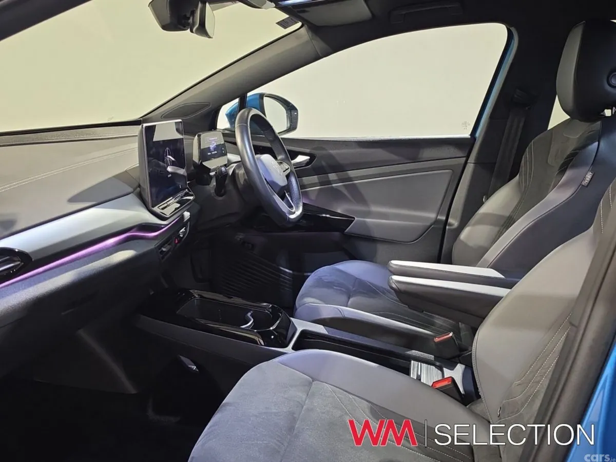 Volkswagen ID.4 Estate, Electric, 2024, Blue