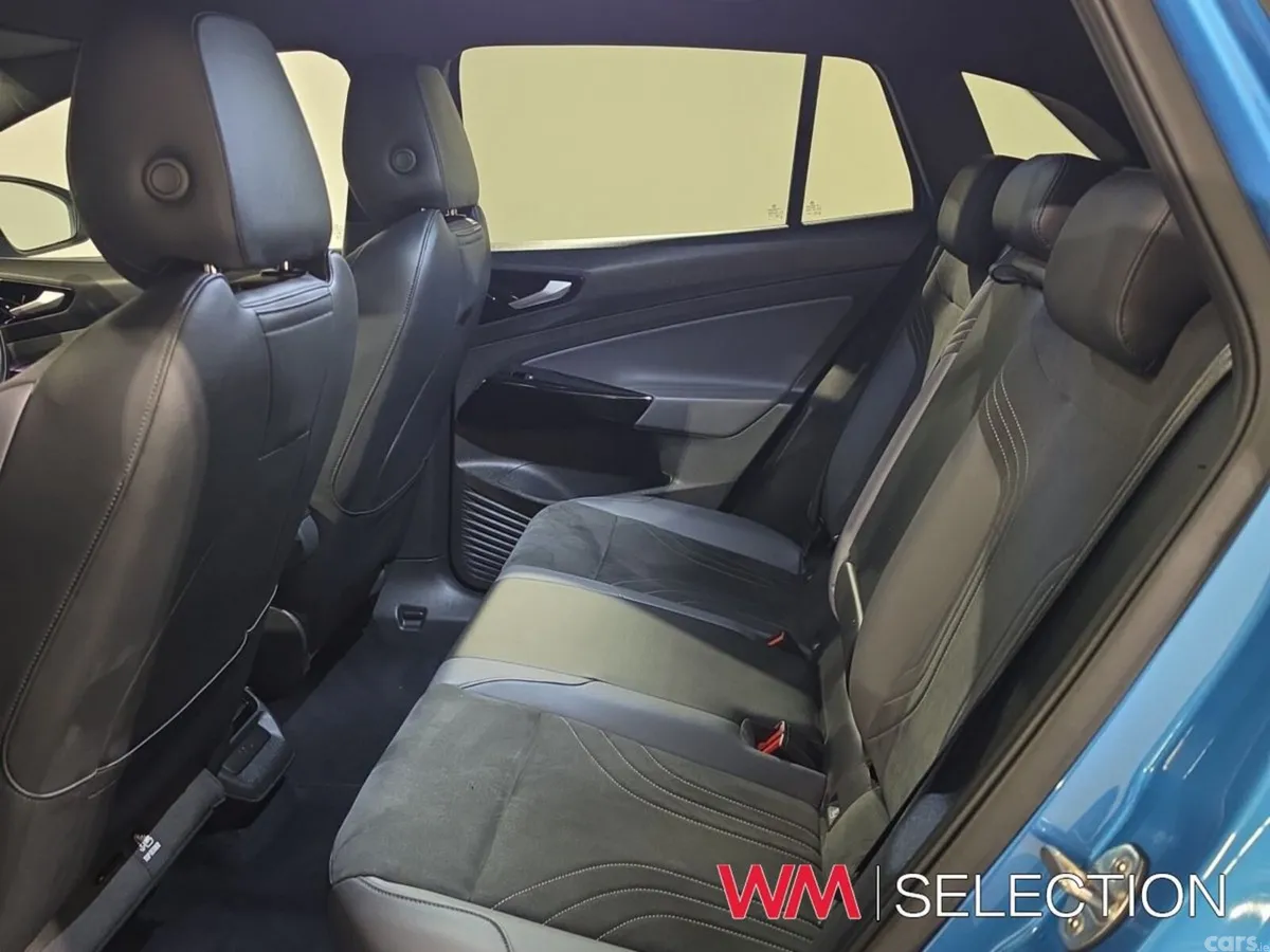 Volkswagen ID.4 Estate, Electric, 2024, Blue