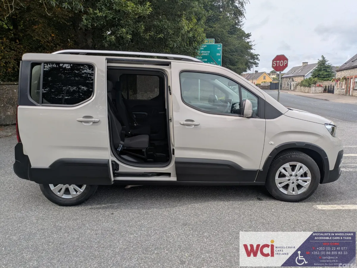 Peugeot Rifter MPV, Diesel, 2021, Beige