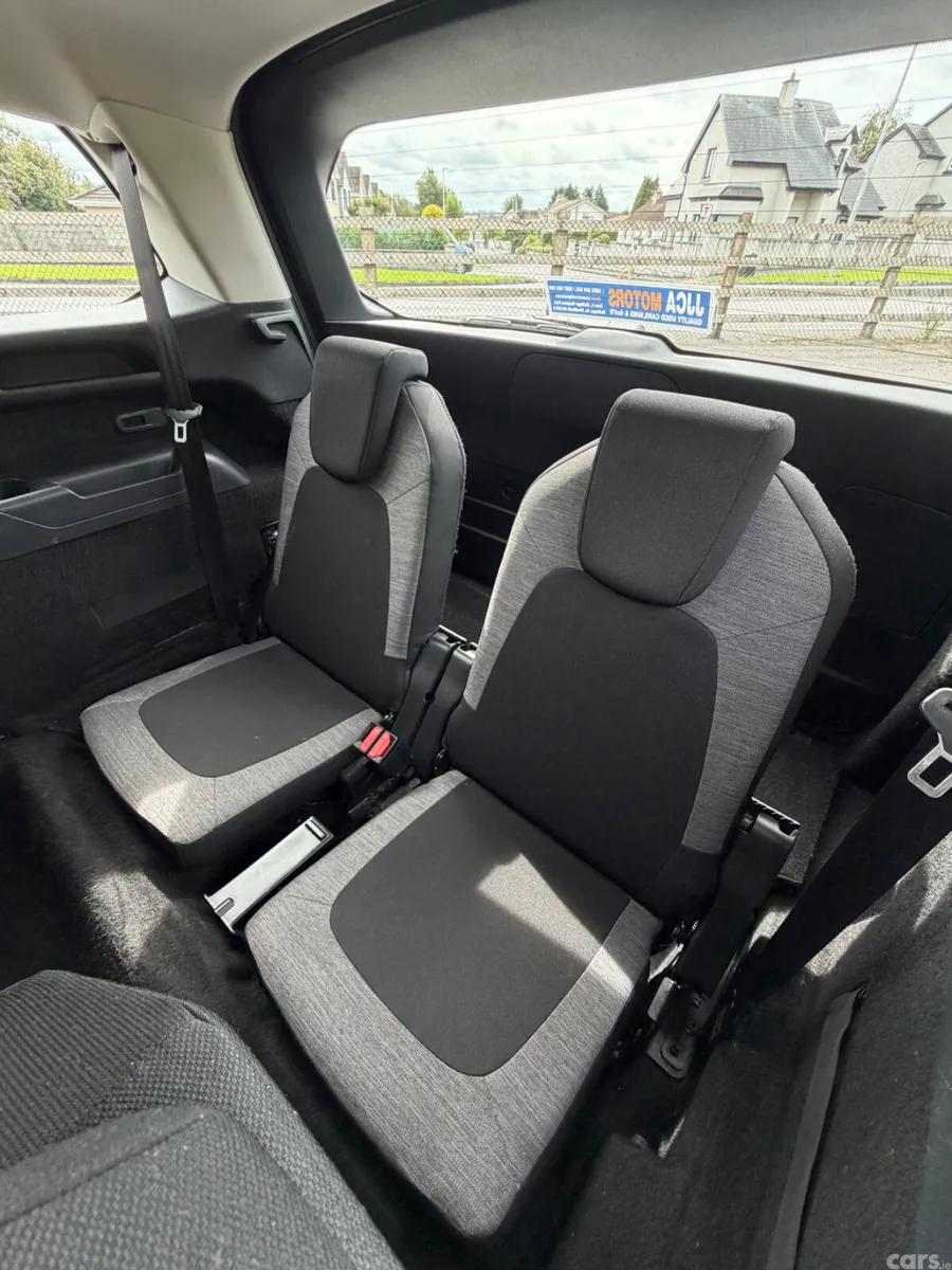 Citroen C4 Hatchback, Diesel, 2014, Silver