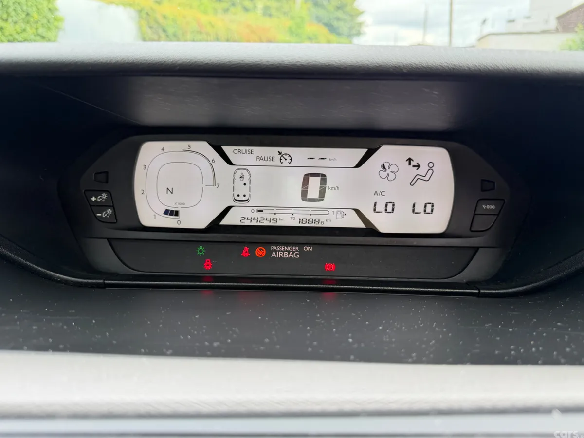 Citroen C4 Hatchback, Diesel, 2014, Silver