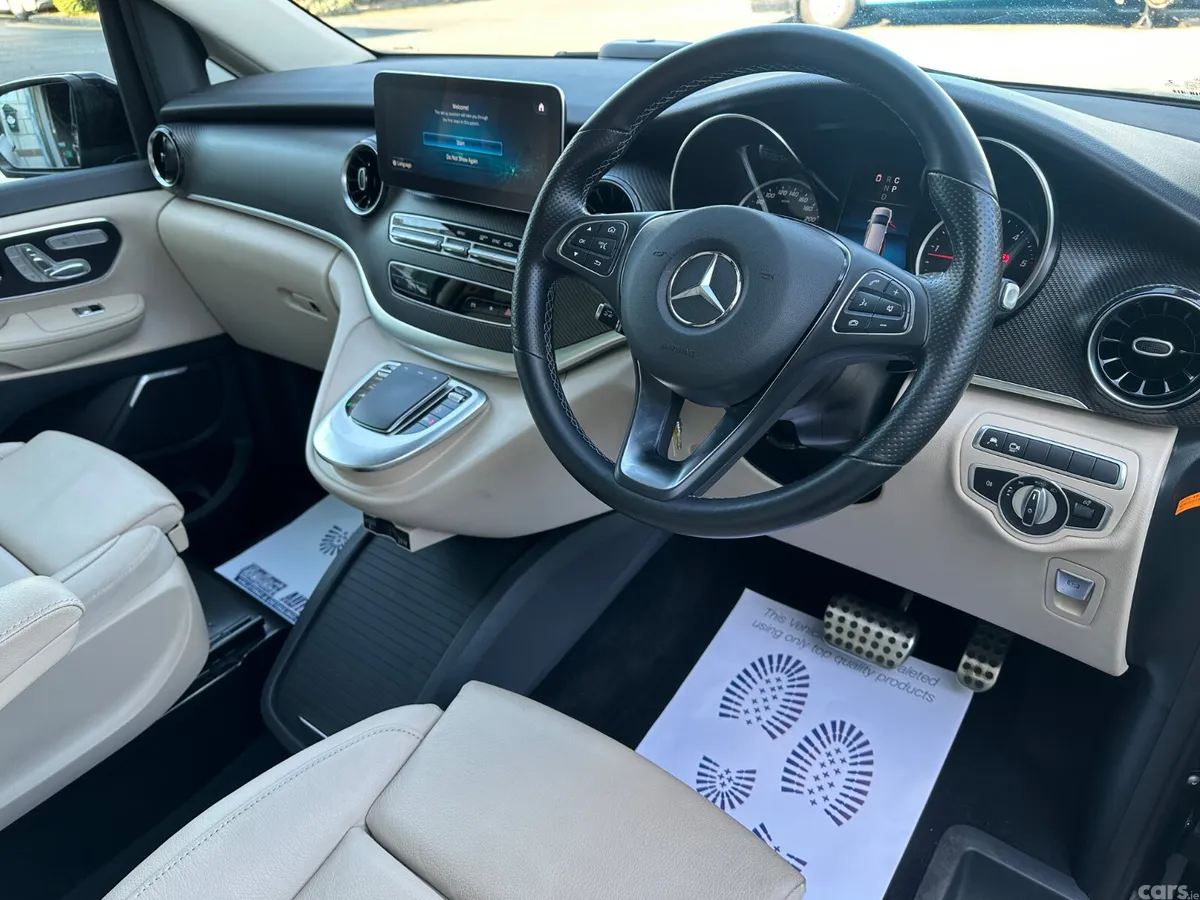 Mercedes-Benz V-Class MPV, Diesel, 2022, Black