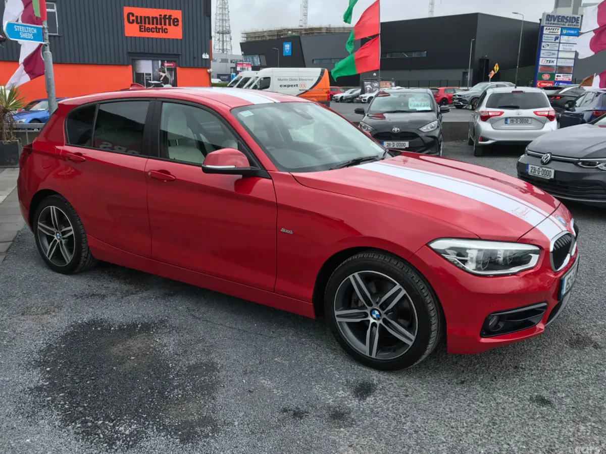 BMW 1-Series Hatchback, Petrol, 2015, Red