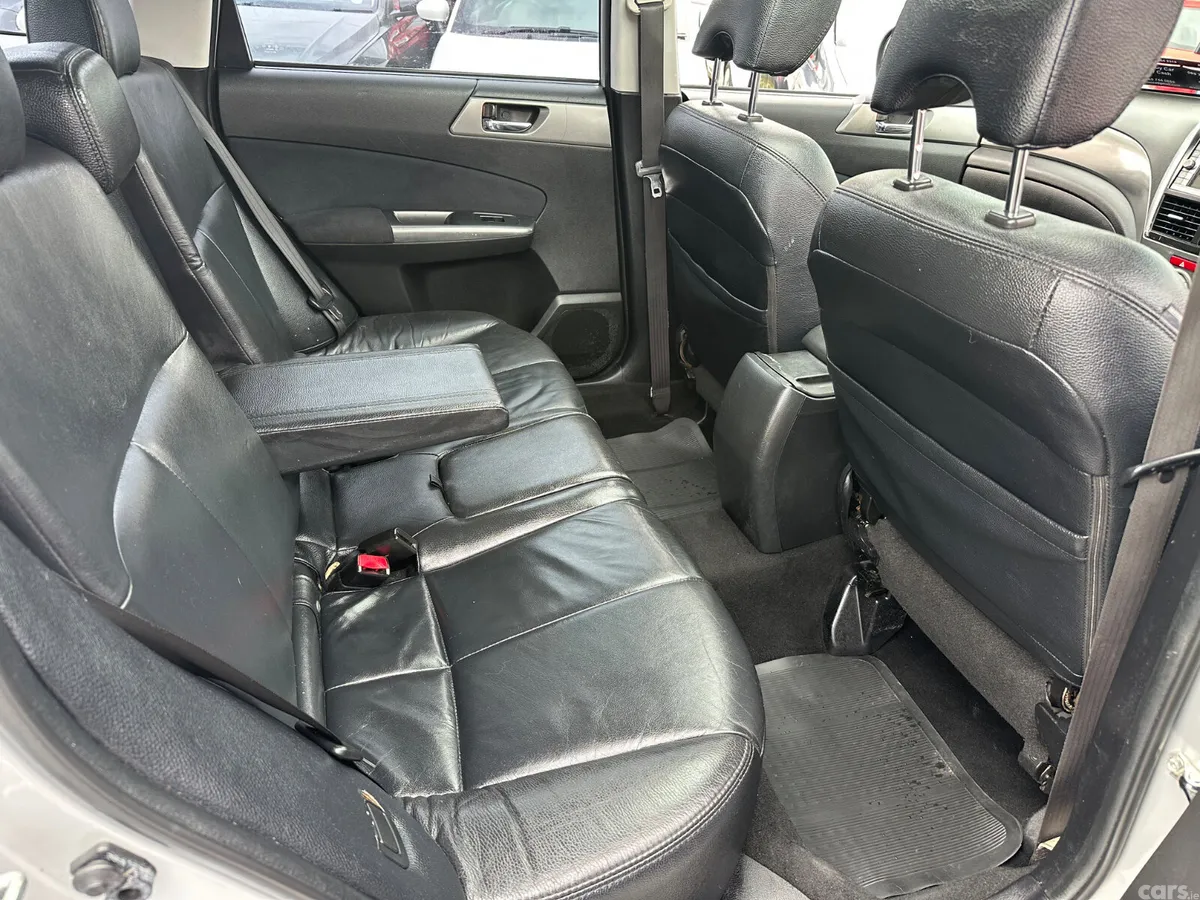 Subaru Forester SUV, Diesel, 2011, Silver