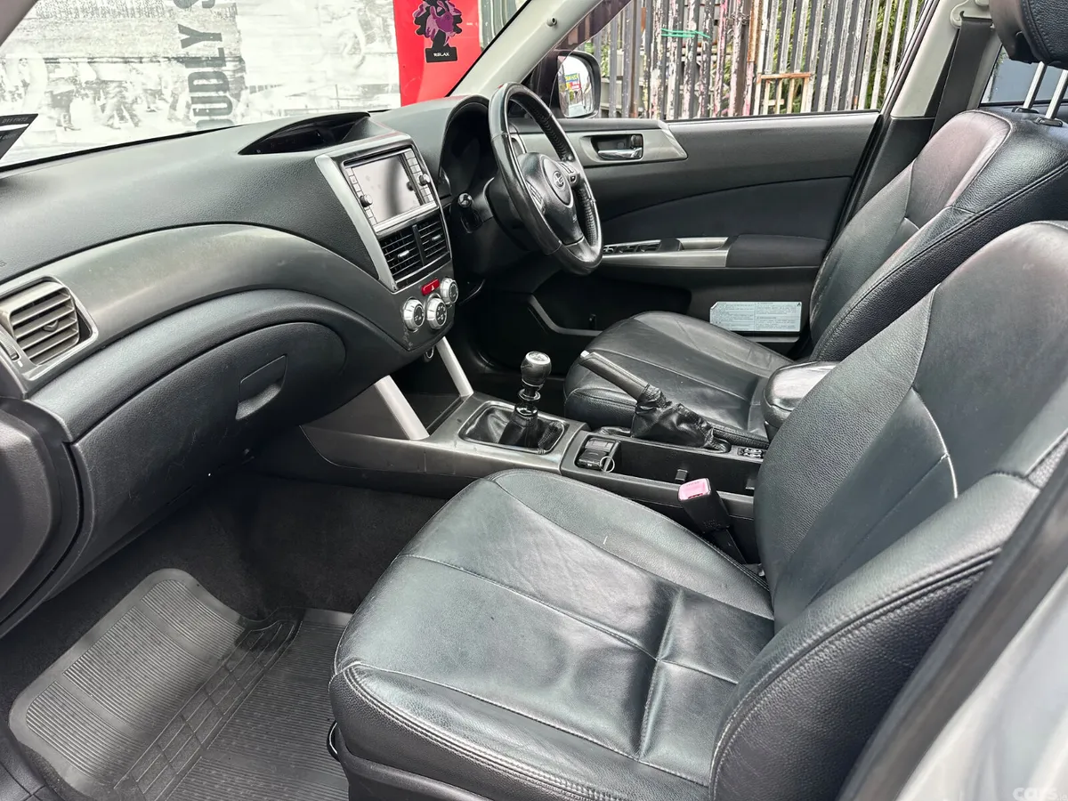 Subaru Forester SUV, Diesel, 2011, Silver
