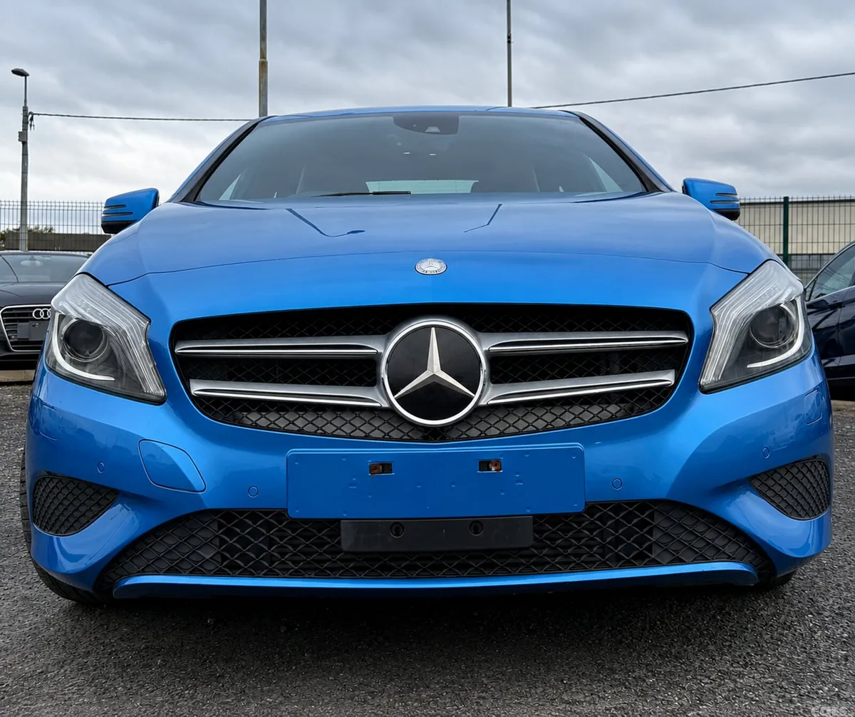 Mercedes-Benz A-Class Hatchback, Petrol, 2015, Blue