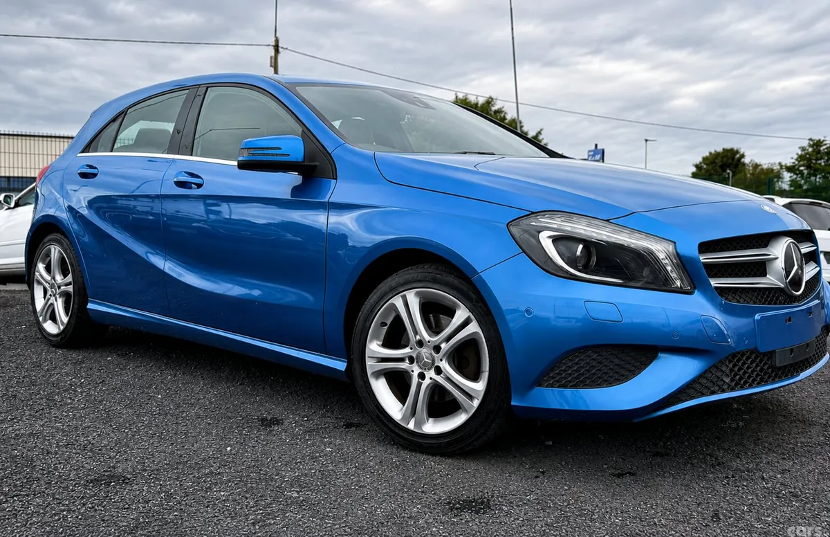 Mercedes-Benz A-Class Hatchback, Petrol, 2015, Blue