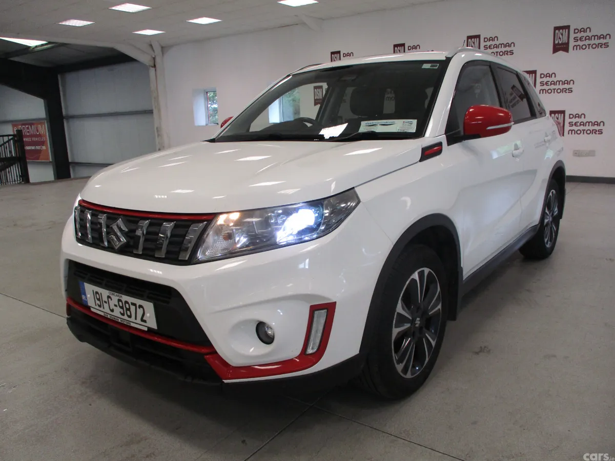 Suzuki Vitara SUV, Petrol, 2019, White