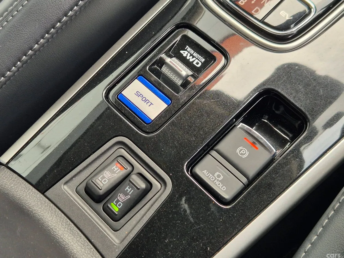 Mitsubishi Outlander SUV, Petrol Plug-in Hybrid, 2021, Red