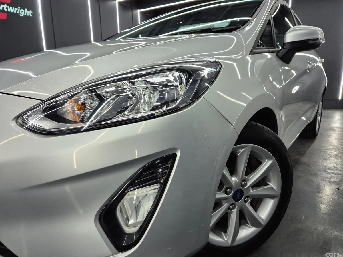 Ford Fiesta Hatchback, Petrol, 2019, Grey