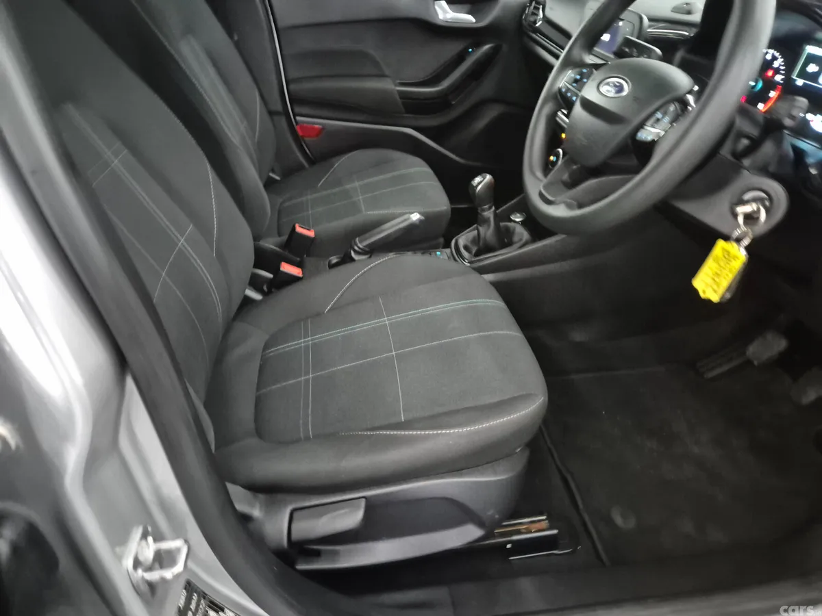 Ford Fiesta Hatchback, Petrol, 2019, Grey