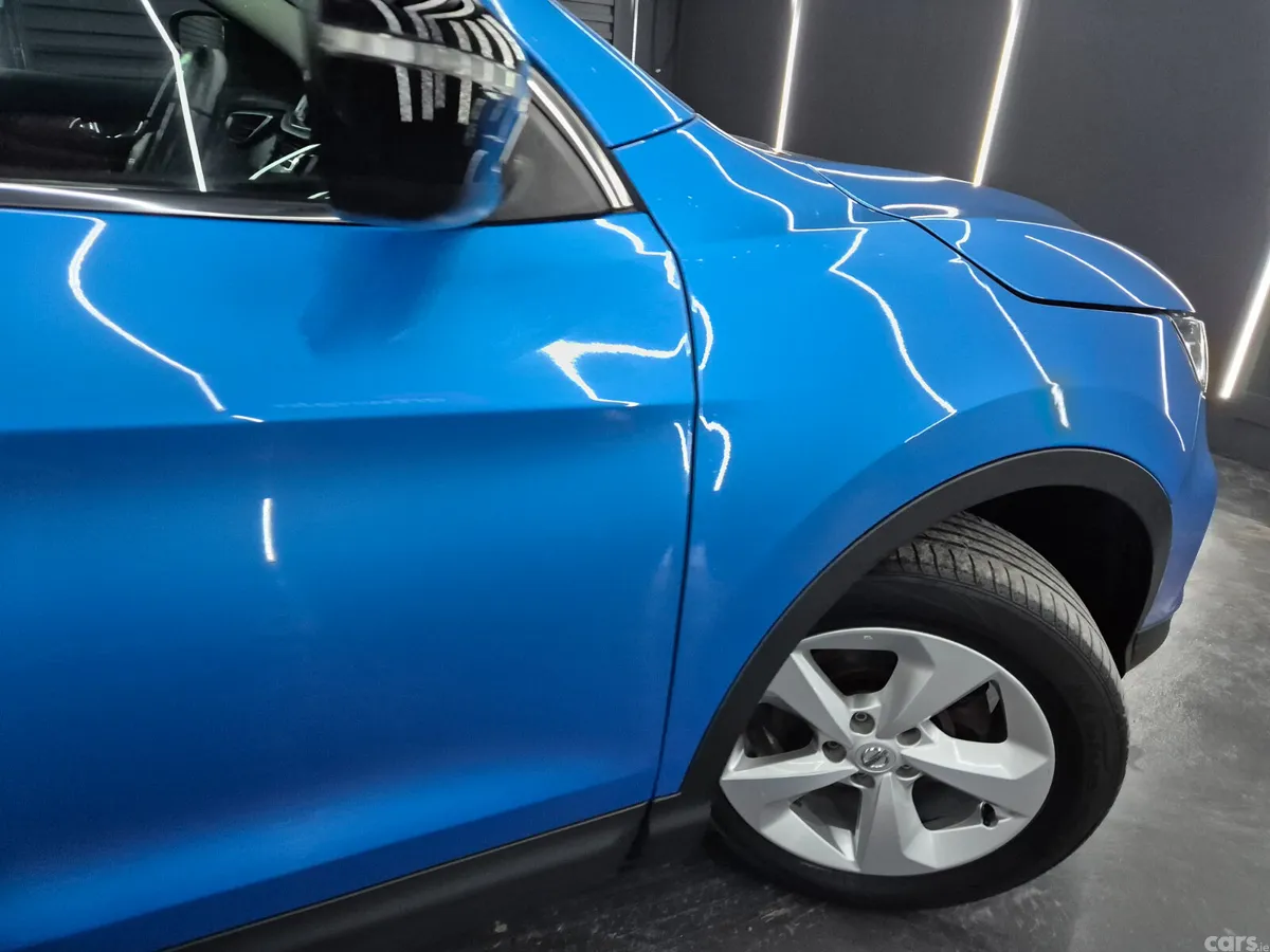 Nissan Qashqai Hatchback, Diesel, 2018, Blue