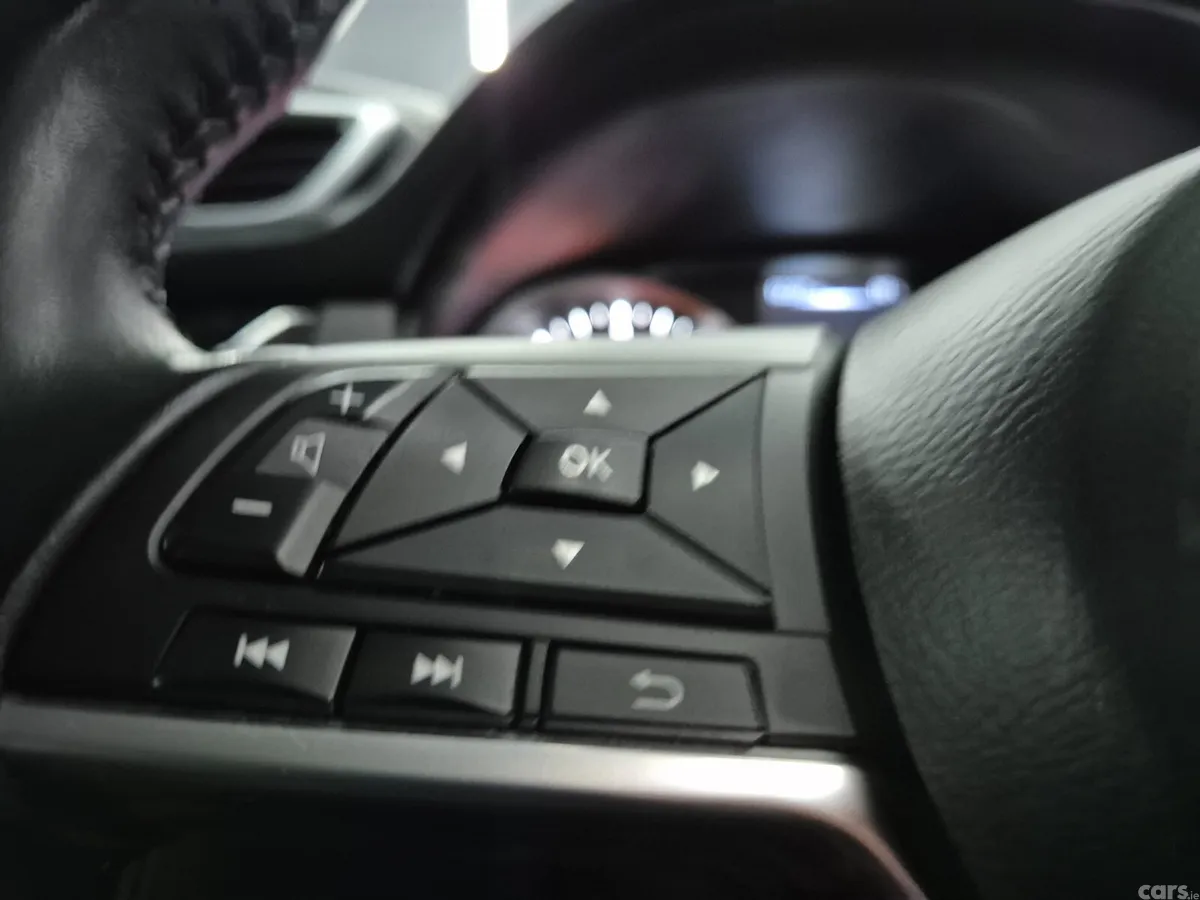 Nissan Qashqai Hatchback, Diesel, 2018, Blue