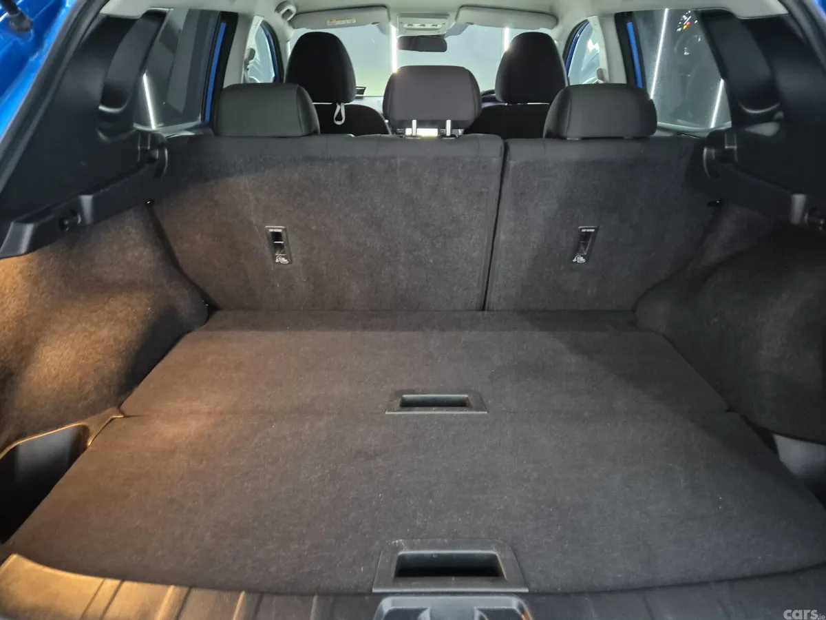 Nissan Qashqai Hatchback, Diesel, 2018, Blue
